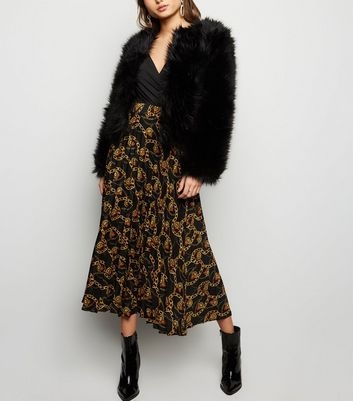 Black Chain Print Pleated Midi Skirt