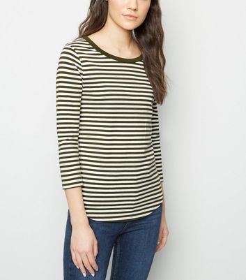 Green Stripe 3/4 Sleeve T-Shirt