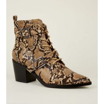 Stone Faux Snake Buckle Strap Western Boots