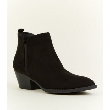 Black Pointed Western Chelsea Boots