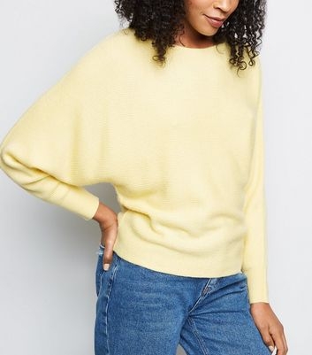 Pale Yellow Batwing Sleeve Jumper