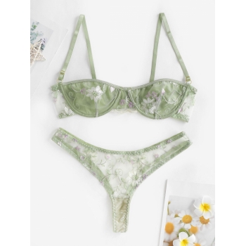 Floral Embroidered Sheer Mesh Sexy Underwire See through None Pads Three Quarters Unlined Lingerie Set with Adjusted-straps L Green