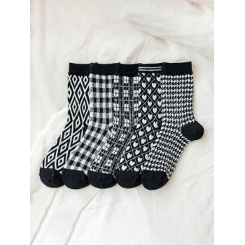 Fashion Women 5Pairs Random Color Plaid Crew Socks