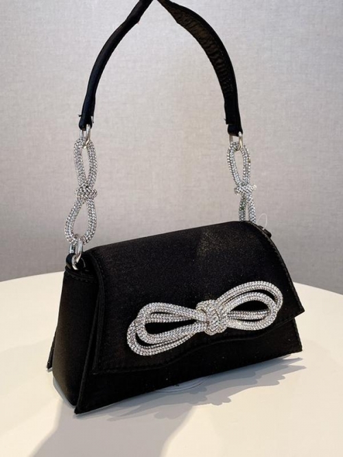 ZAFUL Rhinestone Bowknot Design Chain Velvet Shoulder Bag