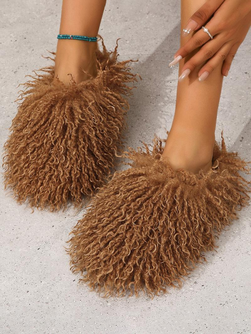 Women Fashion Daily Solid Colorful Anti-slip Fuzzy Fluffy Furry Faux Pur Home Indoor Closed Toe Slippers for Men and Women