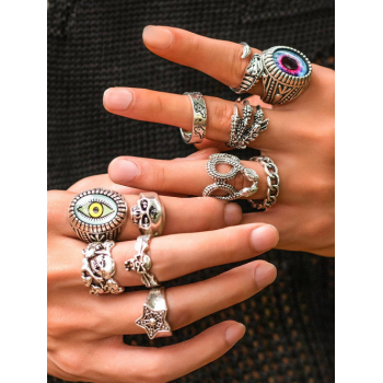 11Pcs Retro Gothic Style Halloween Skulls Skeleton Snake Star Devil Eye Statement Oversized Rings Set for Men and Women