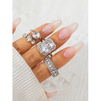 4Pcs Rhinestones Embellished Rings Set