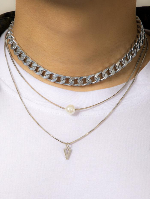 3Pcs Faux Pearl V Pendant Necklaces