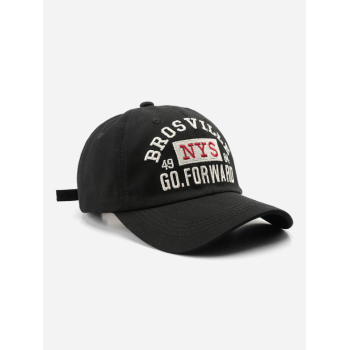 Fashion Letter Embroidered Adjustable Baseball Cap for Women and Men