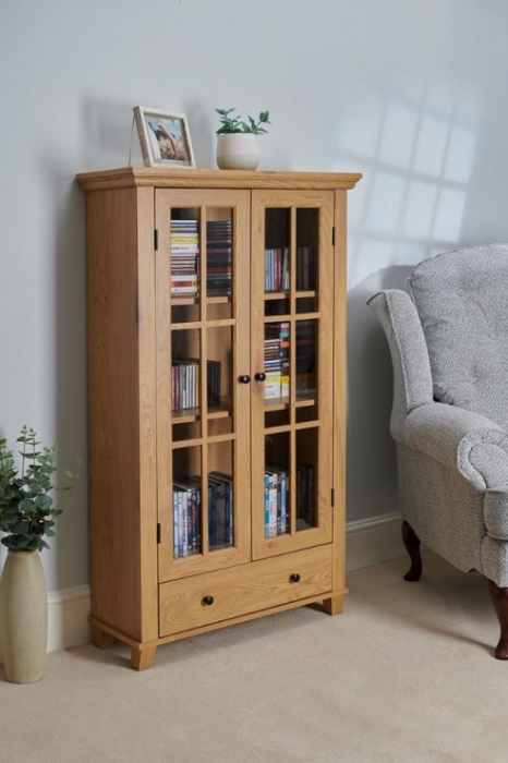 Greenhurst Display Media Cabinet (Oak)