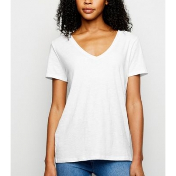 Off White Organic Cotton V Neck T-Shirt