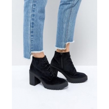 St Sana Velvet Platform Chunky Heel Boot