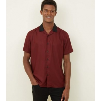 Burgundy Contrast Collared Shirt