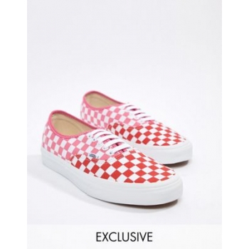 Vans Authentic checkerboard plimsolls in pink Exclusive at ASOS