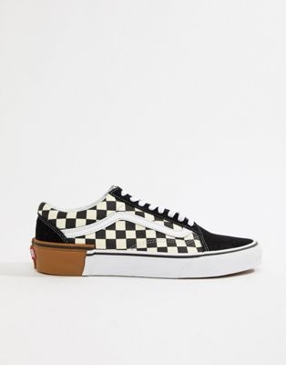 Vans Old Skool checkerboard trainers in black VN0A38G1U581