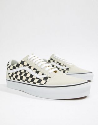 Vans Old Skool Trainers In White VA38G127K