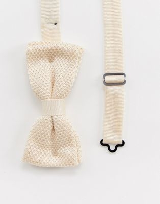 Twisted Tailor knitted bow tie in cream