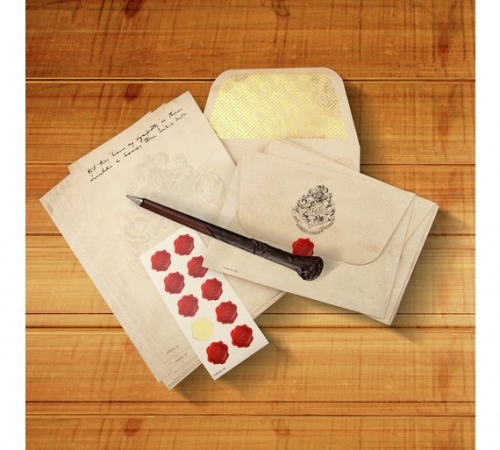 Harry Potter Hogwarts Letter Writing Kit