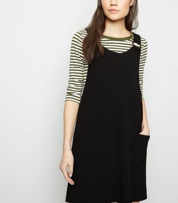 Black Crepe Resin Ring Pinafore Dress