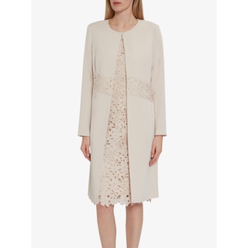 Gina Bacconi Lacey Crepe Coat, Antique Rose