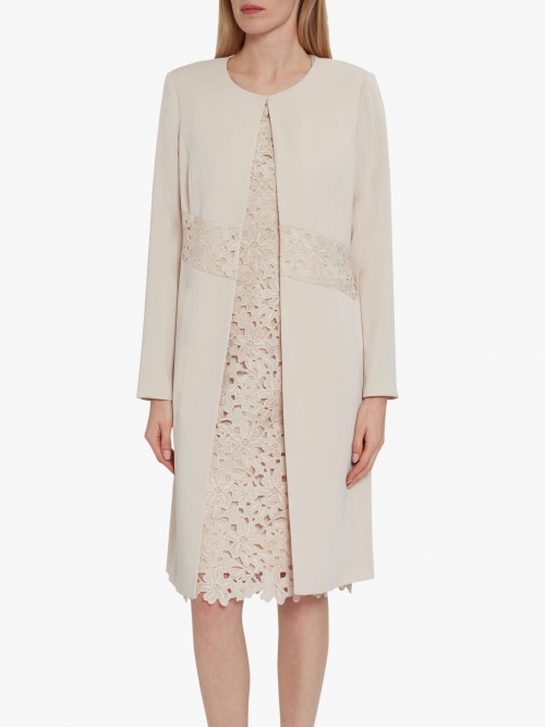 Gina Bacconi Lacey Crepe Coat, Antique Rose