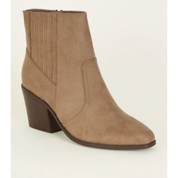 Light Brown Square Toe Heeled Western Boots