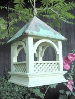 Bempton Hanging Bird Table